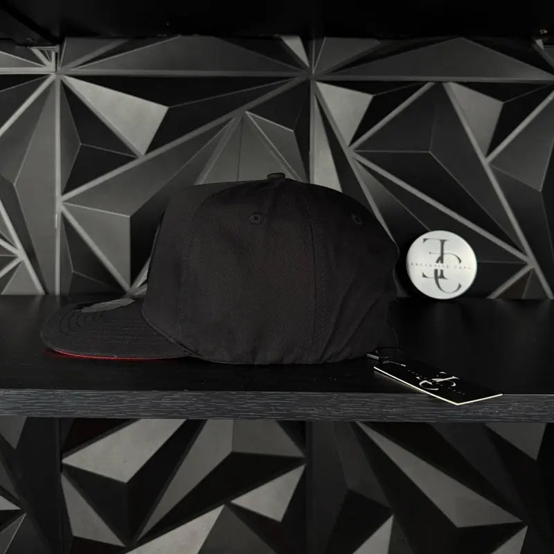 Exclusive Caps Elegua Snapback Hat- Black/Red
